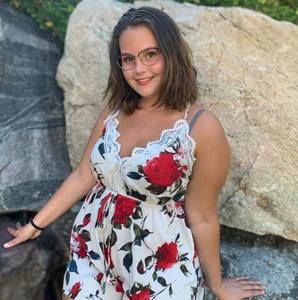 Meet your Posher, Alexandra